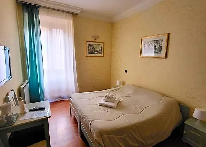 St. Peter's Casa de hóspedes 4*